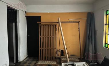 Venta - Casa a Refaccionar - Almirante O'connor 100 - Ramos Mejia