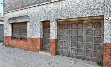 Venta - Casa a Refaccionar - Almirante O'connor 100 - Ramos Mejia