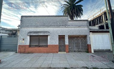 Venta - Casa a Refaccionar - Almirante O'connor 100 - Ramos Mejia