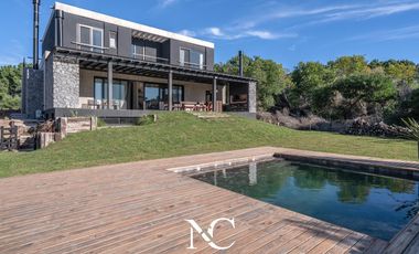 Casa en venta en Costa Esmeralda barrio Marítimo
