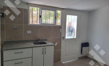 En venta, Complejo de 8 departamentos, B° Knudsen, Plottier, Neuquén.