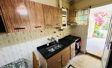 Casa de 3 ambientes en excelente lote en venta, en Boulogne.