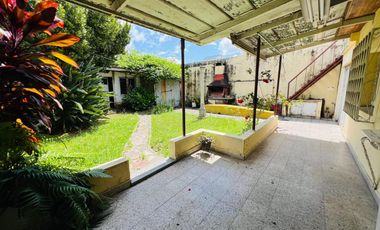 Casa de 3 ambientes en excelente lote en venta, en Boulogne.