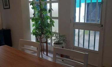 Casa en venta, barrio Gregorio Álvarez