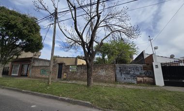En Venta | Oportunidad Inversores - Propiedad en Moreno Centro con Excelente Ubicacion | Sobre Uruguay y Dorrego