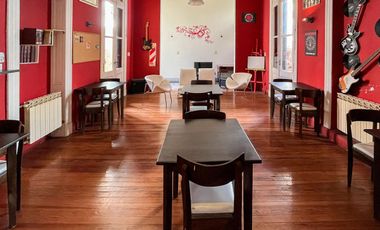 Casona gigante apta institución