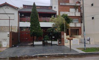 Casa  5 Ambientes   Villa Ballester