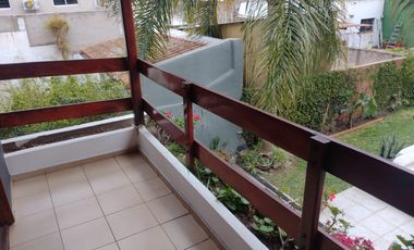 Casa  5 Ambientes   Villa Ballester