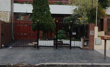 Casa  5 Ambientes   Villa Ballester