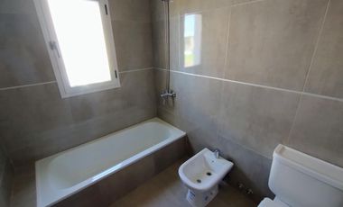 VENTA, CASA, PILAR, SAN SEBASTIAN, AREA 1