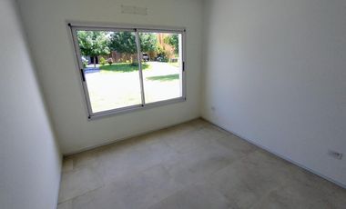 VENTA, CASA, PILAR, SAN SEBASTIAN, AREA 1