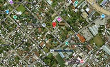Casa en venta - 3 Dormitorios 1 Baño - 420Mts2 - Villa Luzuriaga