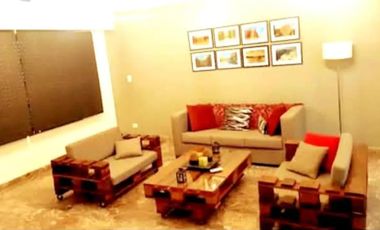 Casa en venta - 3 Dormitorios 1 Baño - 420Mts2 - Villa Luzuriaga