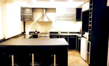 Casa en venta - 3 Dormitorios 1 Baño - 420Mts2 - Villa Luzuriaga