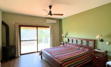 CASA 5 AMBIENTES EN VENTA, BARRIO PRIVADO LOMA ESCONDIDA, LUJAN