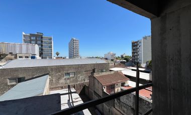 Departamento dos ambientes a la venta en Wilde Centro