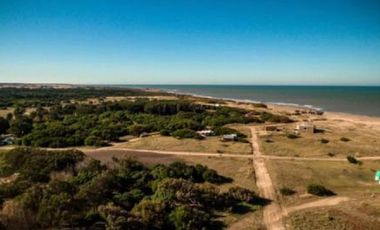 Terrenos en venta - 1744Mts2 - Arenas Verdes, Lobería