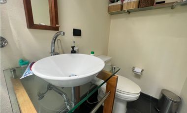 CASA FINCA EN EL RETIRO VEREDA LA ARGENTINA CON 3 CONSTRUCCIONES