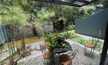 CASA FINCA EN EL RETIRO VEREDA LA ARGENTINA CON 3 CONSTRUCCIONES