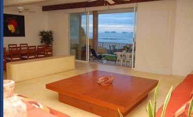 Casa en Venta en Playa Blanca, Zihuatanejo, Gro, México