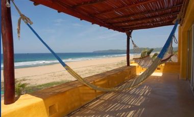 Casa en Venta en Playa Blanca, Zihuatanejo, Gro, México