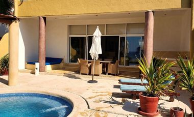 Casa en Venta en Playa Blanca, Zihuatanejo, Gro, México