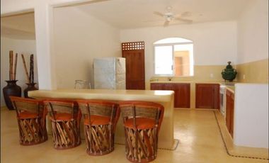 Casa en Venta en Playa Blanca, Zihuatanejo, Gro, México