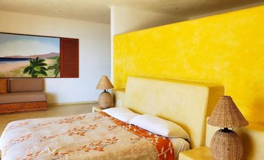 Casa en Venta en Playa Blanca, Zihuatanejo, Gro, México