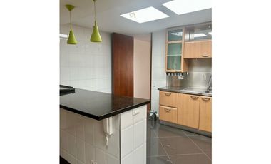 Apto 2 alcobas 150 m2 en Rosales Bajo para Arrendar