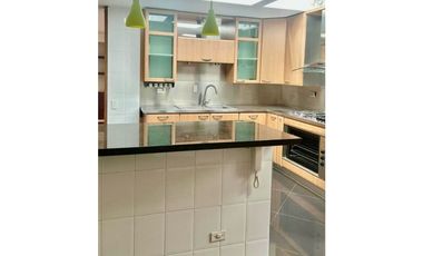 Apto 2 alcobas 150 m2 en Rosales Bajo para Arrendar