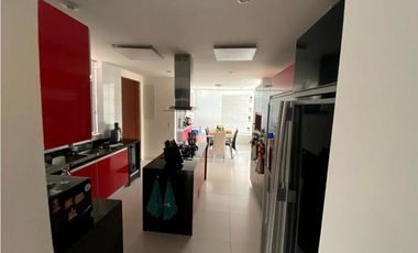 Hermosa casa en San Simón !!!