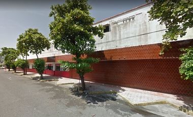 Local DE 1,800 m2 EN ESQUINA en renta en Veracruz Centro. VERACRUZ, VERACRUZ.