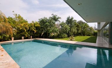 Residencia en venta en Cholul Yucatán
