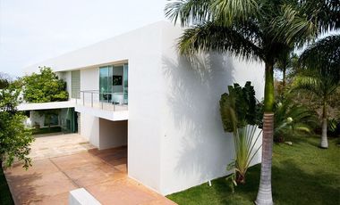 Residencia en venta en Cholul Yucatán