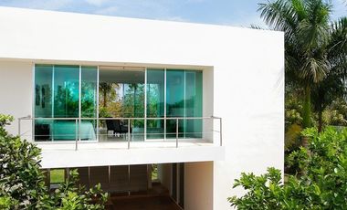 Residencia en venta en Cholul Yucatán