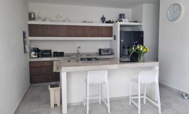 Venta de casa en privada Zelena Conkal, con una habitación en planta baja