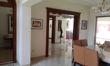 Venta de hermosa residencia de una planta en Zona Norte, Montecristo