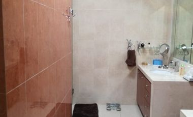 Venta de hermosa residencia de una planta en Zona Norte, Montecristo