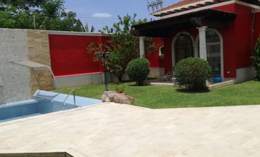 Venta de hermosa residencia de una planta en Zona Norte, Montecristo