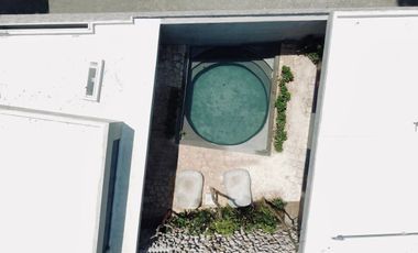 Venta de casa cerca de la plancha Mérida