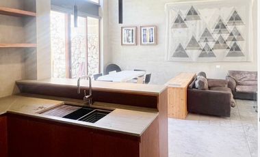 Venta de casa cerca de la plancha Mérida