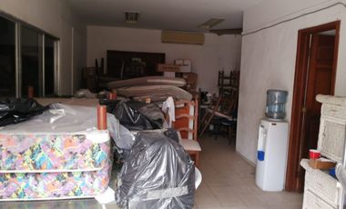 Venta de bodega en el Centro de Mérida, calle 60