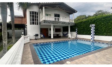 finca en venta en San Jeronimo con piscina y jacuzzi privado