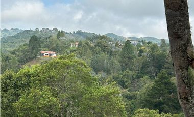 Vendo Lote sector Charcoazul Envigado,11464 mts uso para parcelación