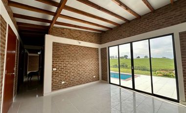 Casa campestre nueva en venta permuta - Condominio La Buitrera Palmira