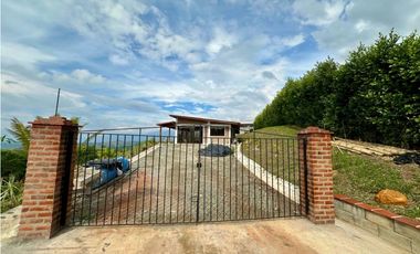 Casa campestre nueva en venta permuta - Condominio La Buitrera Palmira