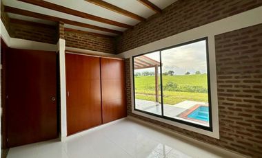 Casa campestre nueva en venta permuta - Condominio La Buitrera Palmira