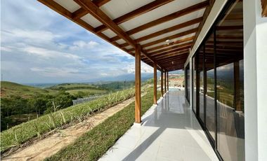 Casa campestre nueva en venta permuta - Condominio La Buitrera Palmira