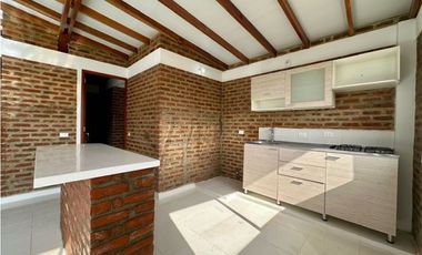 Casa campestre nueva en venta permuta - Condominio La Buitrera Palmira