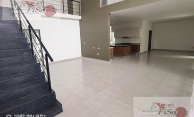 CASA EN RENTA- SAN GIL